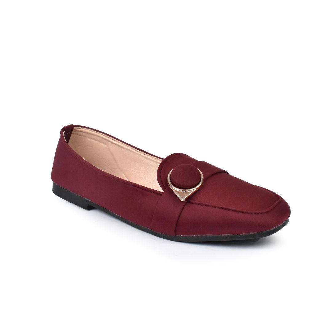 Buy WOMEN MAROON PUMPS T842 Online in Pakistan On