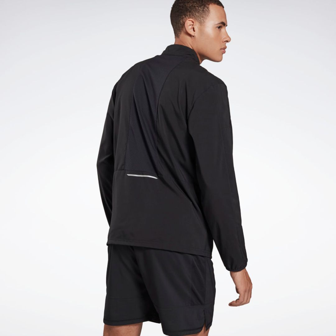 REEBOK MEN RE WOVEN WIND JKT (FK6486) - ONLINE IN PAKISTAN