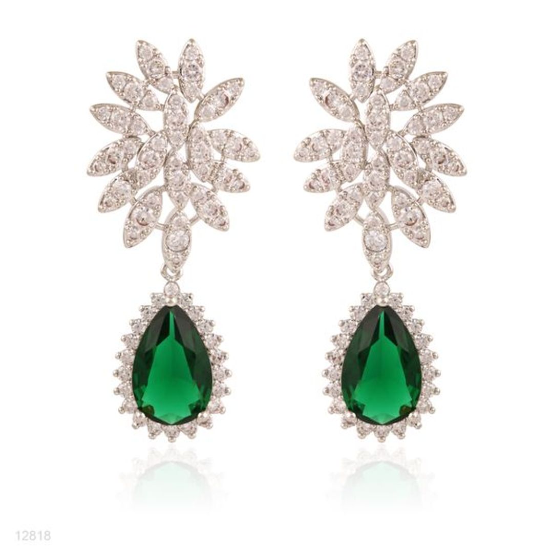 Buy Special leaves pear drop green earrings Online in Pakistan On