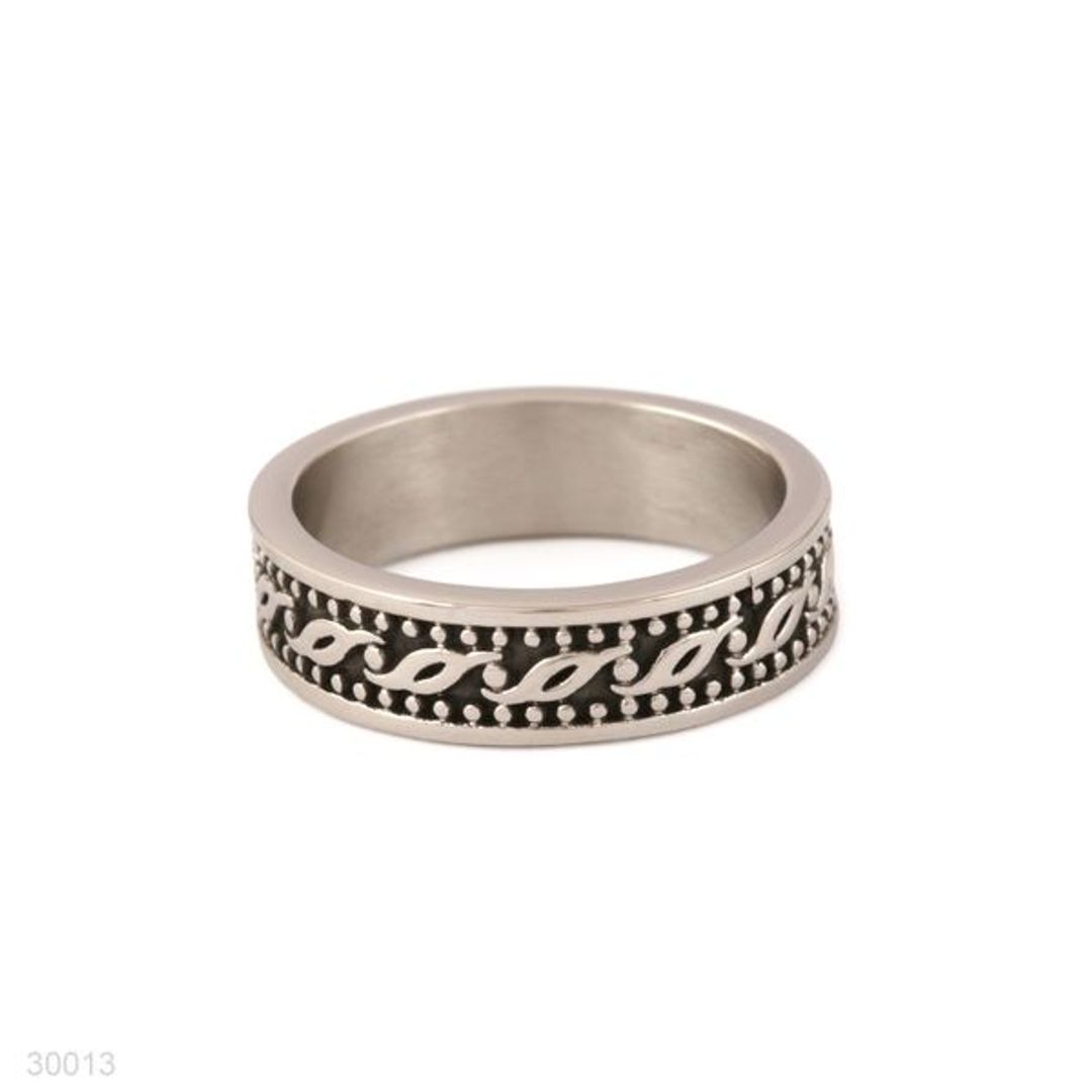 Buy RING BAND ENGRAVED Online in Pakistan On Tesoro at Lowest