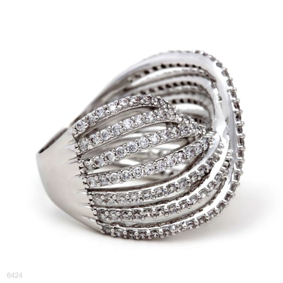 Statement Rings Tesoro Bridal Jewellery Buy Lined Bow Ring Online