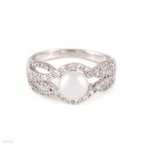Detailed Interlace Pearl Ring