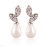 Pleasant leaf pearl drop silver earrings