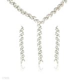 Lustrous Wreath  Necklace Set