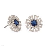 Contemporary blue geometrical flower tops